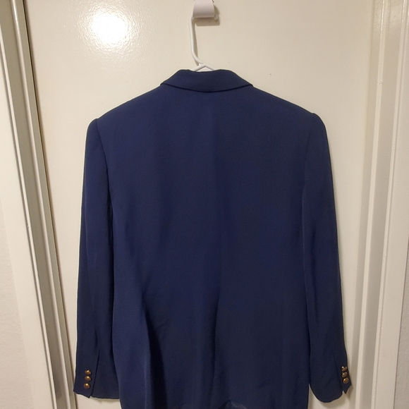 Navy blazer - Picture 11 of 12